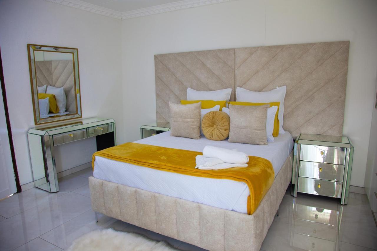 Angelocean Guest House Witbank Exterior foto